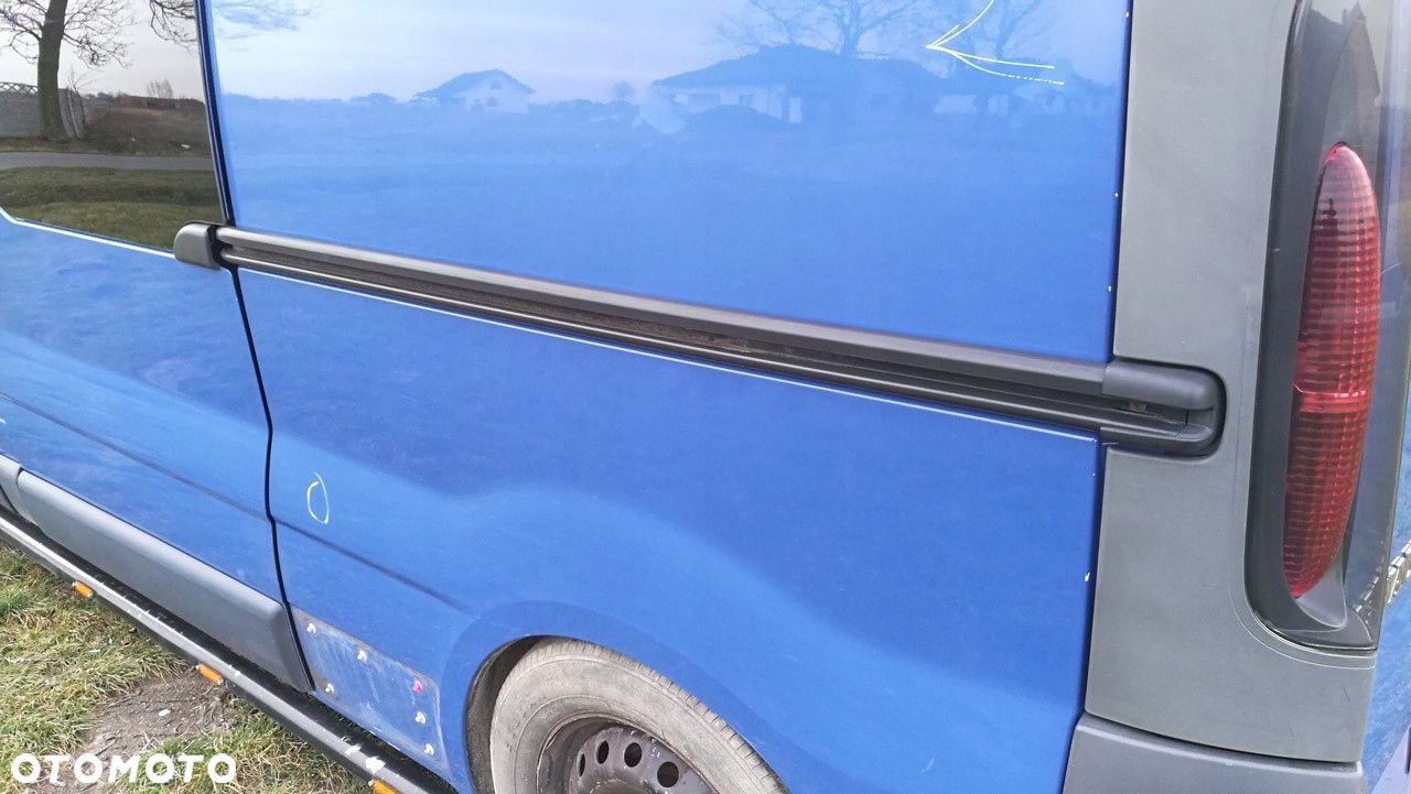 Szyna Prowadnica Drzwi Long Lewa Trafic Vivaro 01- - 2