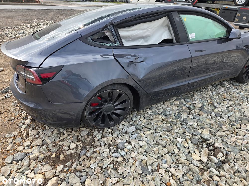 Tesla Model 3 Allradantrieb Dual Motor Performance - 7