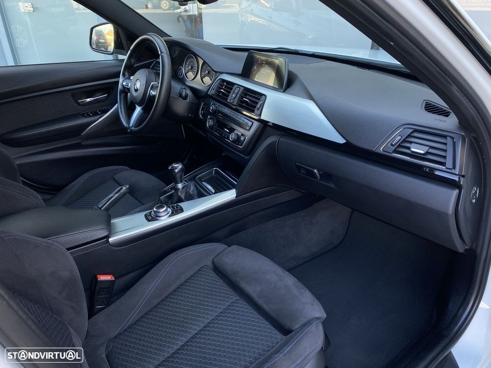 BMW 318 d Pack M - 10