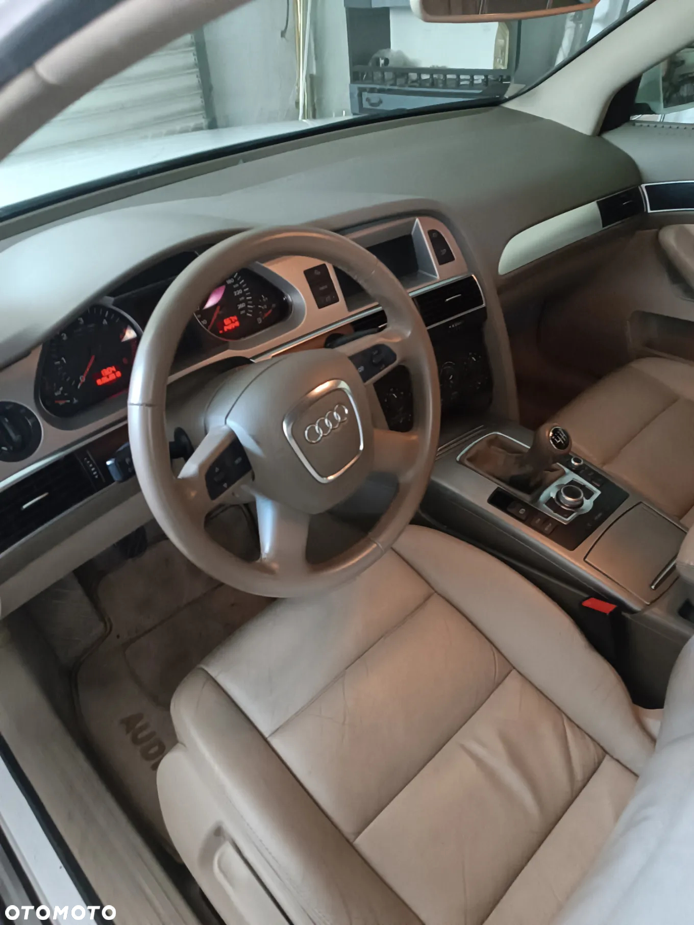 Audi A6 Avant 2.7 TDI - 12