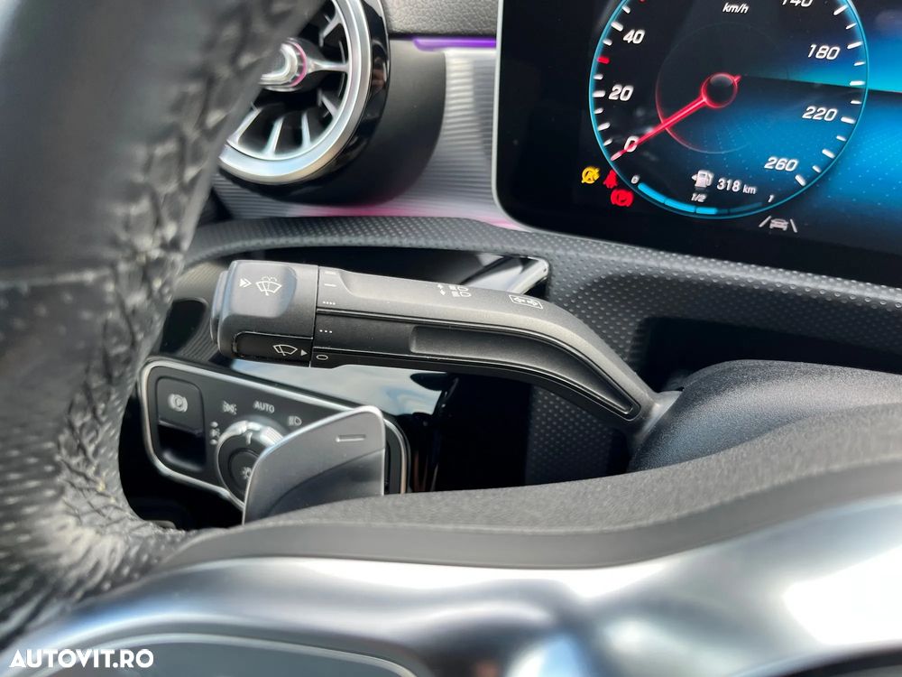Mercedes-Benz CLA 200 - 21