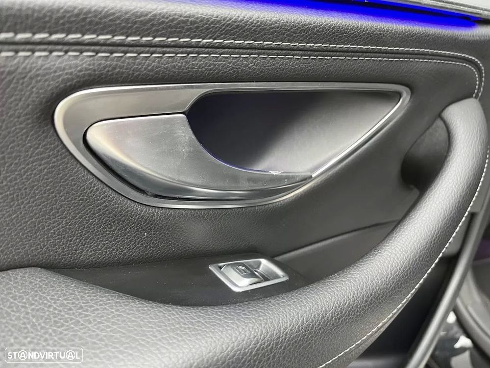 Mercedes-Benz E 220 d AMG Line - 50