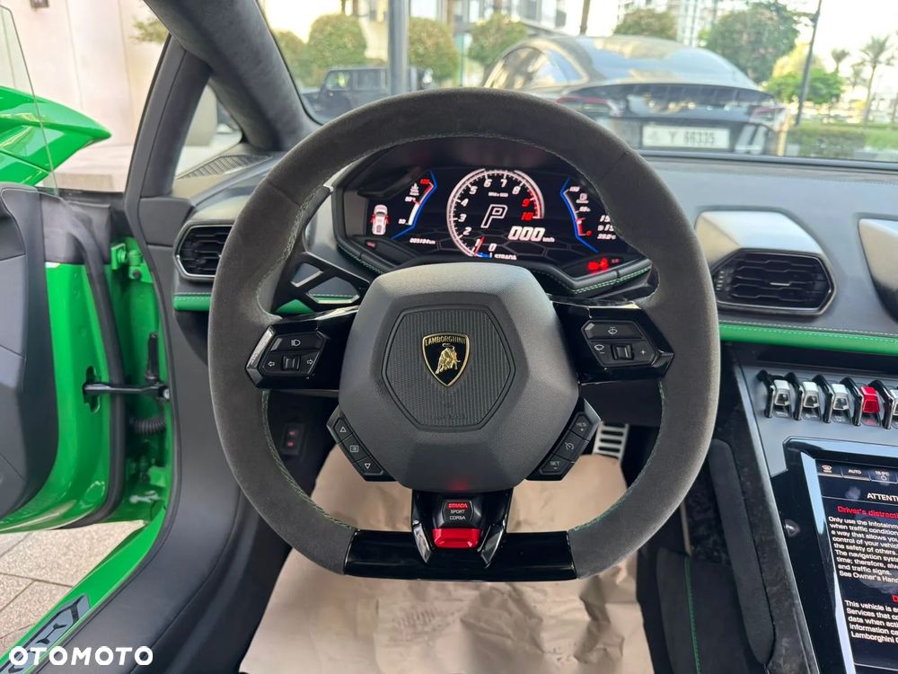 Lamborghini Huracan EVO - 4