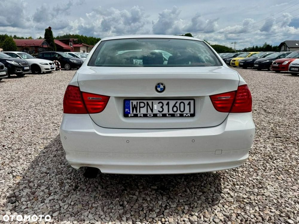 BMW Seria 3 - 23