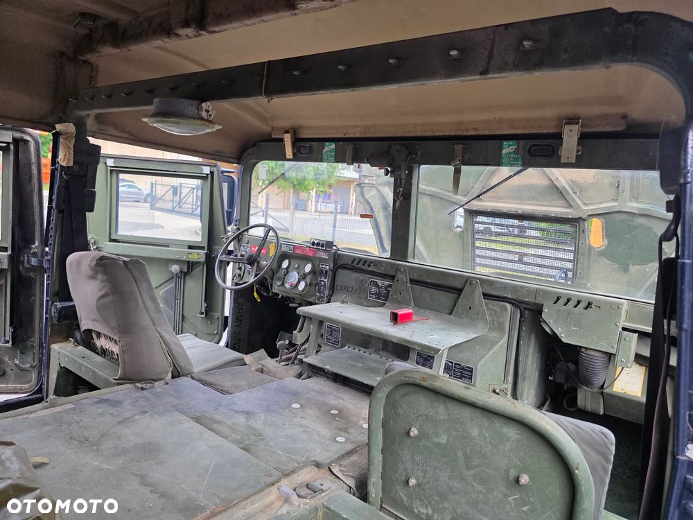 Hummer H1 ver-6-2-v8-luxury - 17