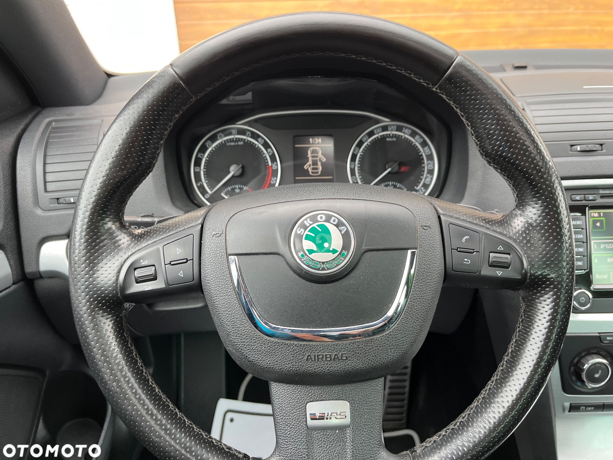 Skoda Octavia Combi 2.0 TDI CR DPF DSG RS - 20