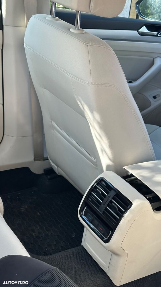 Volkswagen Passat 1.8 TSI (BlueMotion Technology) DSG Highline - 10