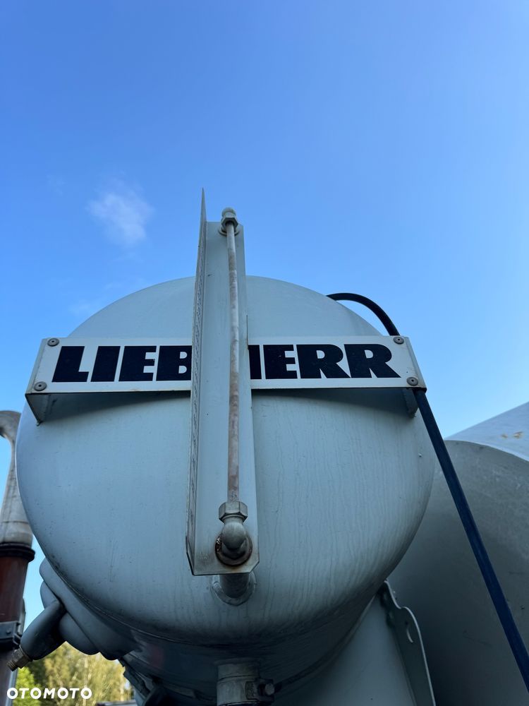 Iveco TRAKKER 400 EURO-6 8X4 BETONOMIESZARKA LIEBHERR 9 M3 - 6