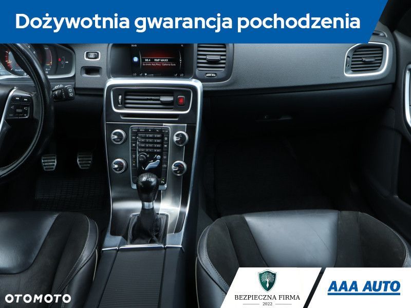 Volvo V60 - 10