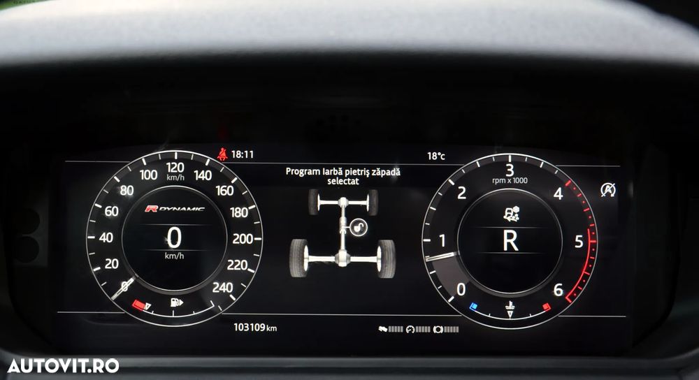 Land Rover Range Rover Velar 2.0 R-Dynamic HSE - 33