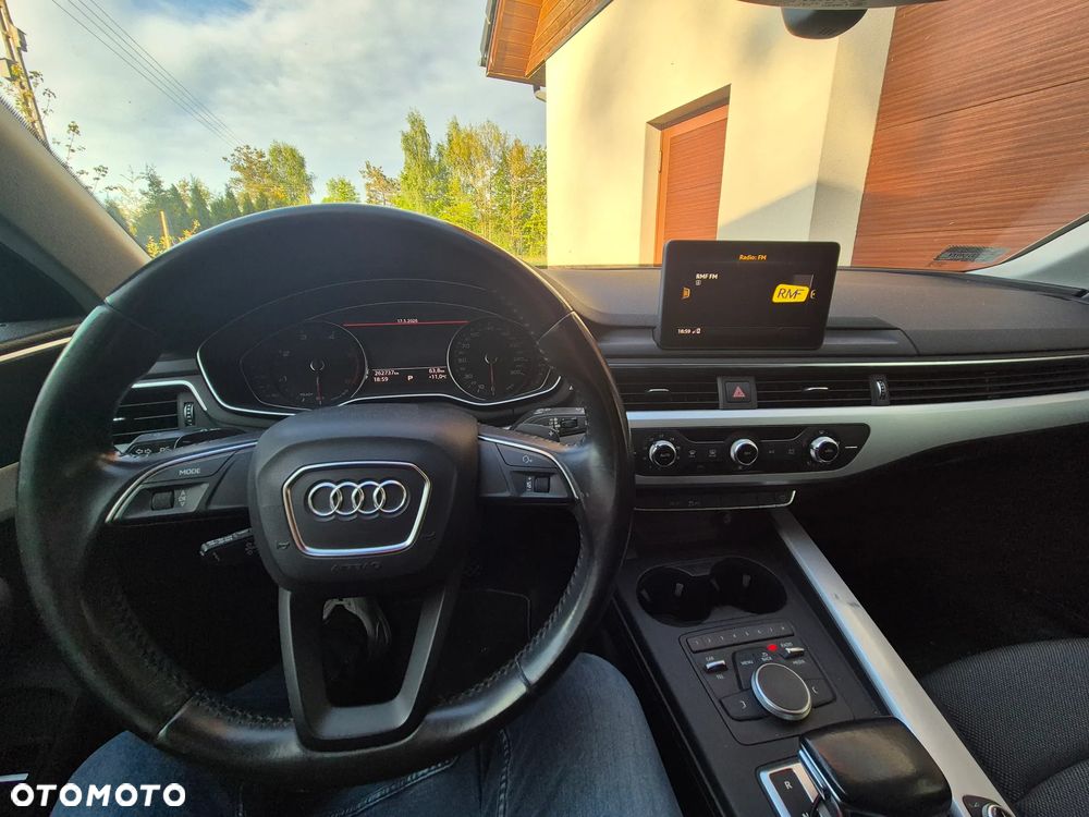 Audi A4 Avant 2.0 TDI S tronic - 9