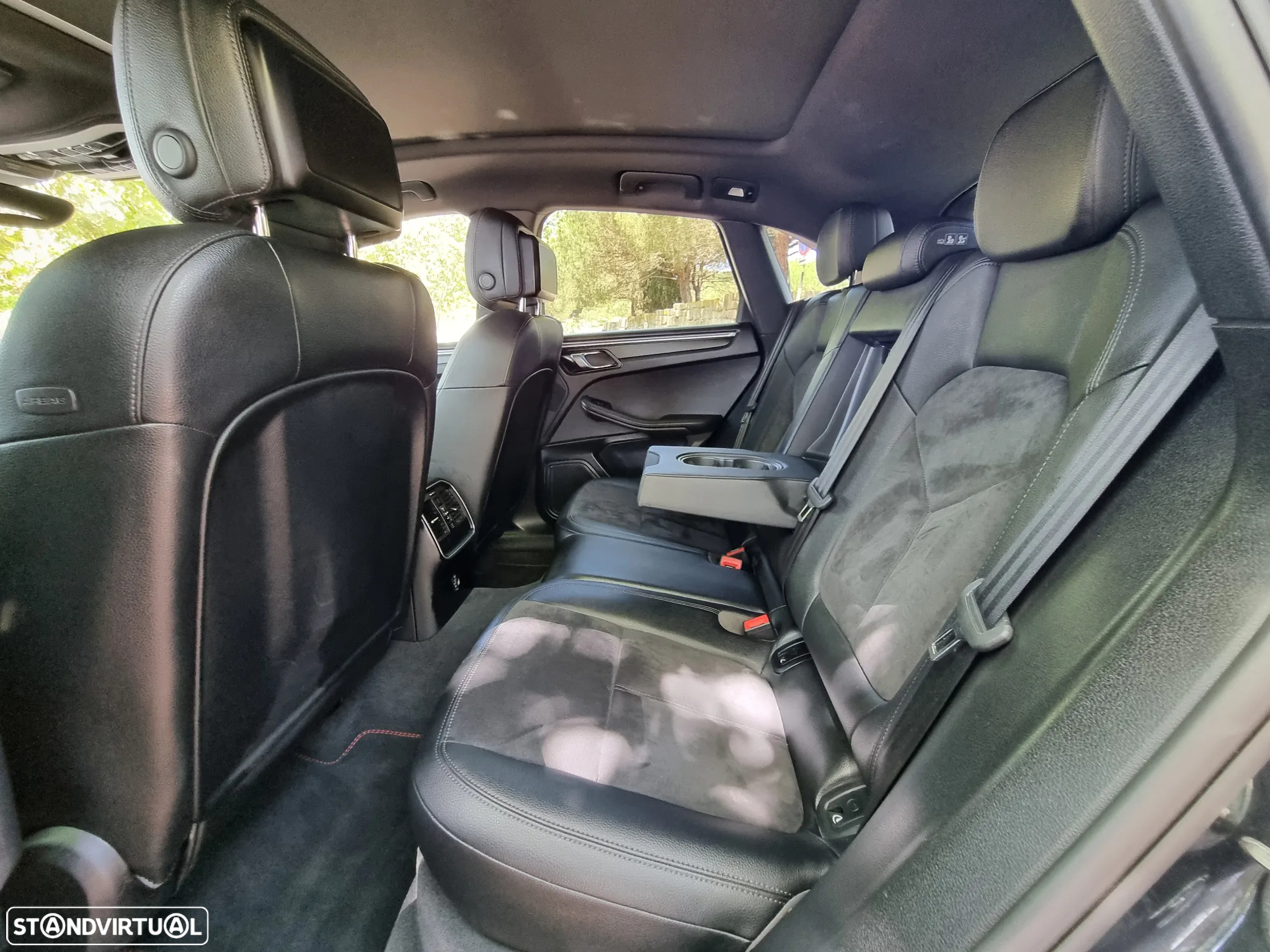 Porsche Macan Standard - 43
