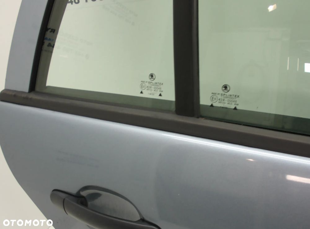 Skoda Fabia I Kombi Drzwi Lewe Prawe TYŁ 9151 - 15