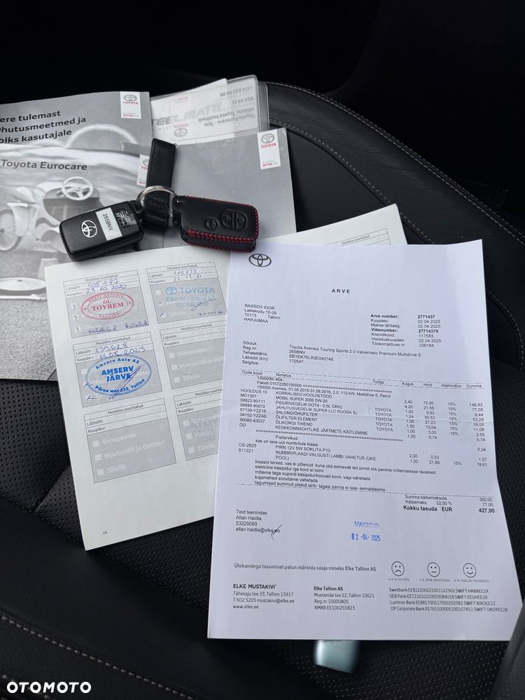 Toyota Avensis 2.0 Premium MS - 30