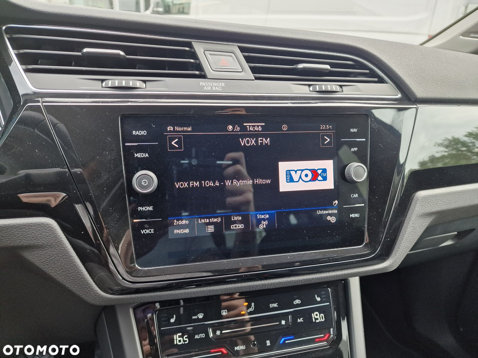 Volkswagen Touran 1.5 TSI EVO Highline DSG - 19