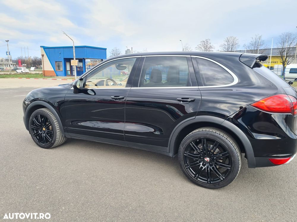 Porsche Cayenne Diesel Tiptronic S - 10