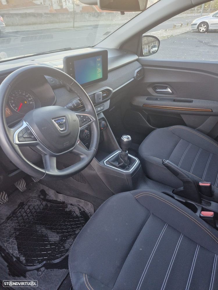 Dacia Sandero - 12