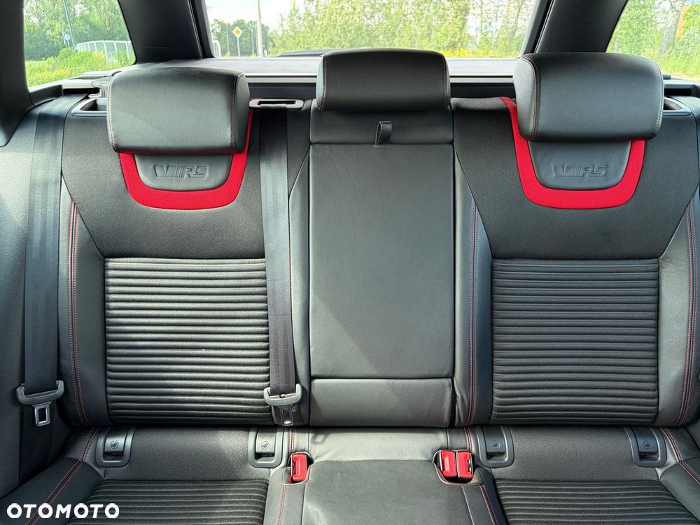 Skoda Octavia 2.0 TDI DSG RS - 39
