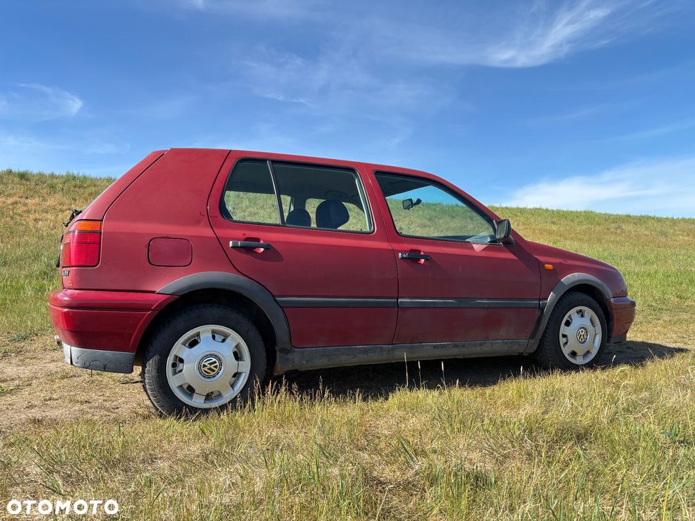 Volkswagen Golf 1.8 CL - 2
