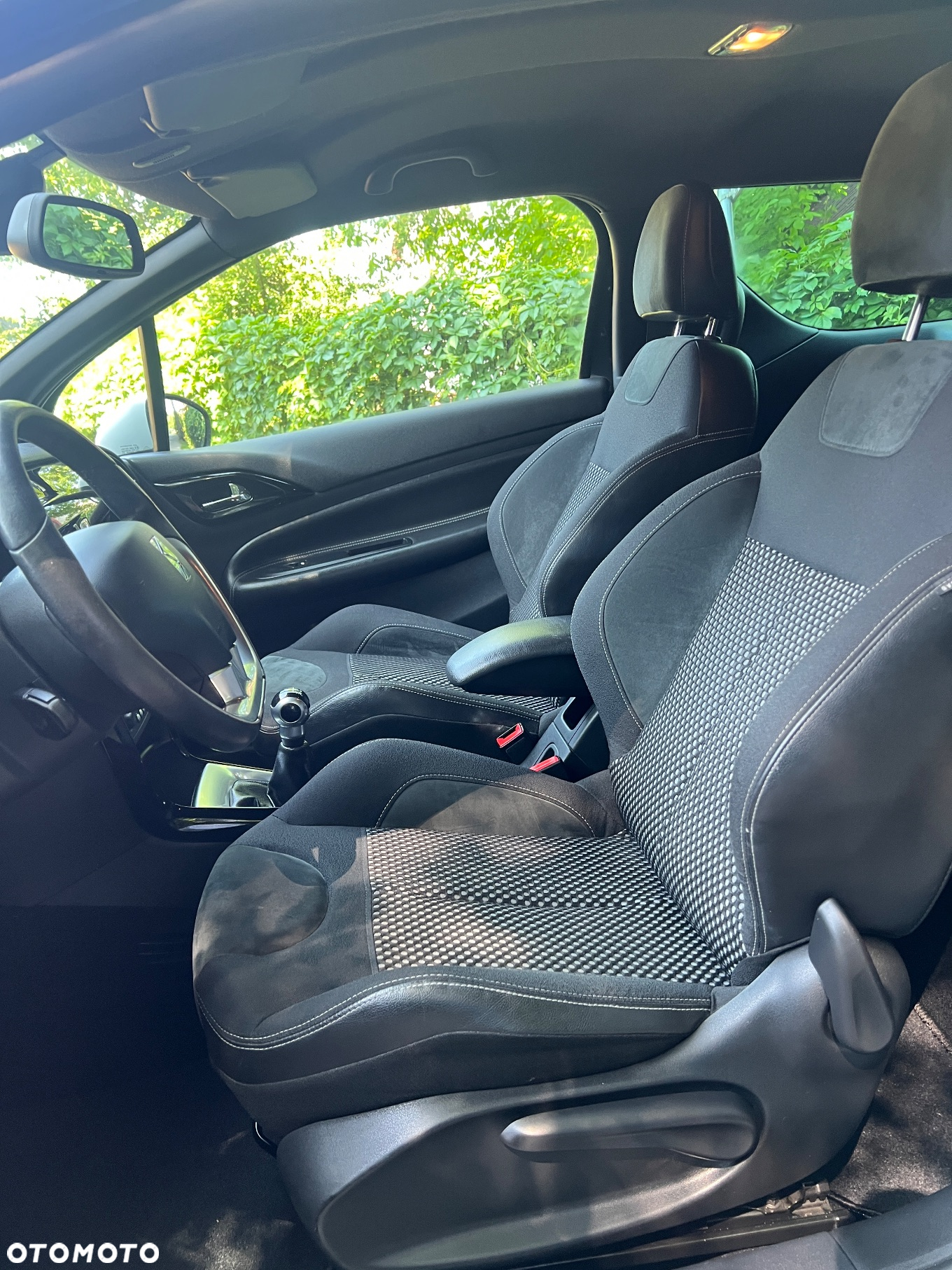 Citroën DS3 1.6 VTi SoChic - 12