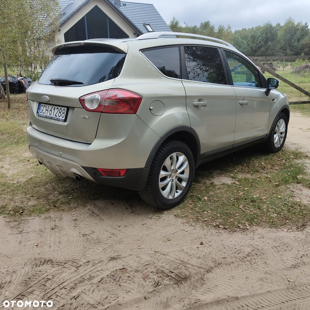 Ford Kuga - 4