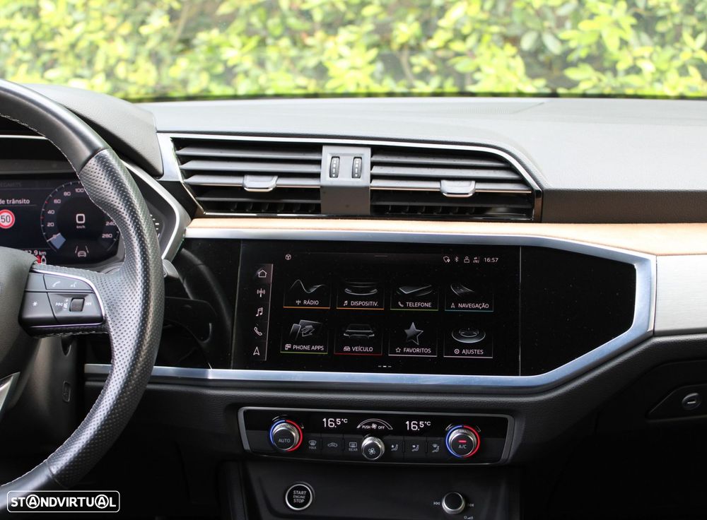 Audi Q3 45 TFSIe S line S tronic - 36