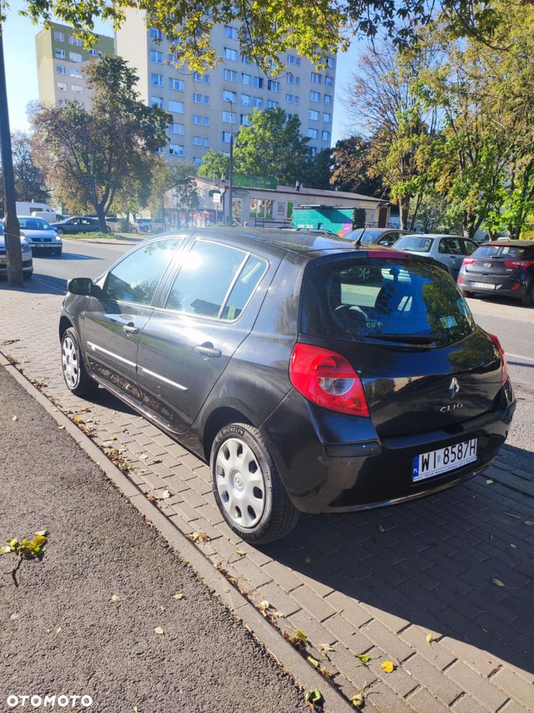 Renault Clio - 5