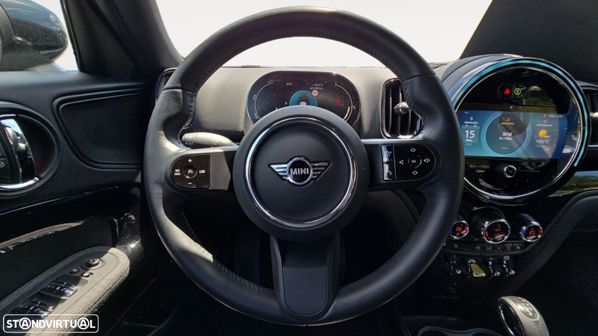 MINI Countryman Cooper SE Premium Classic Auto - 12