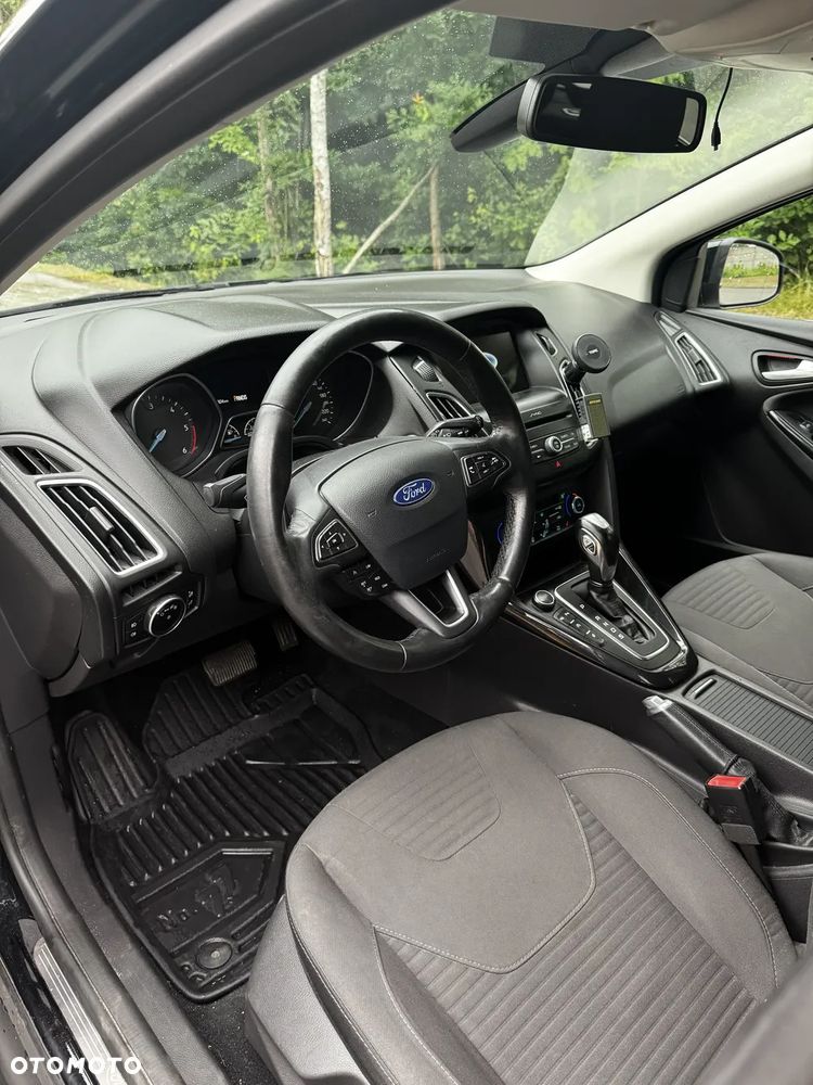 Ford Focus - 9