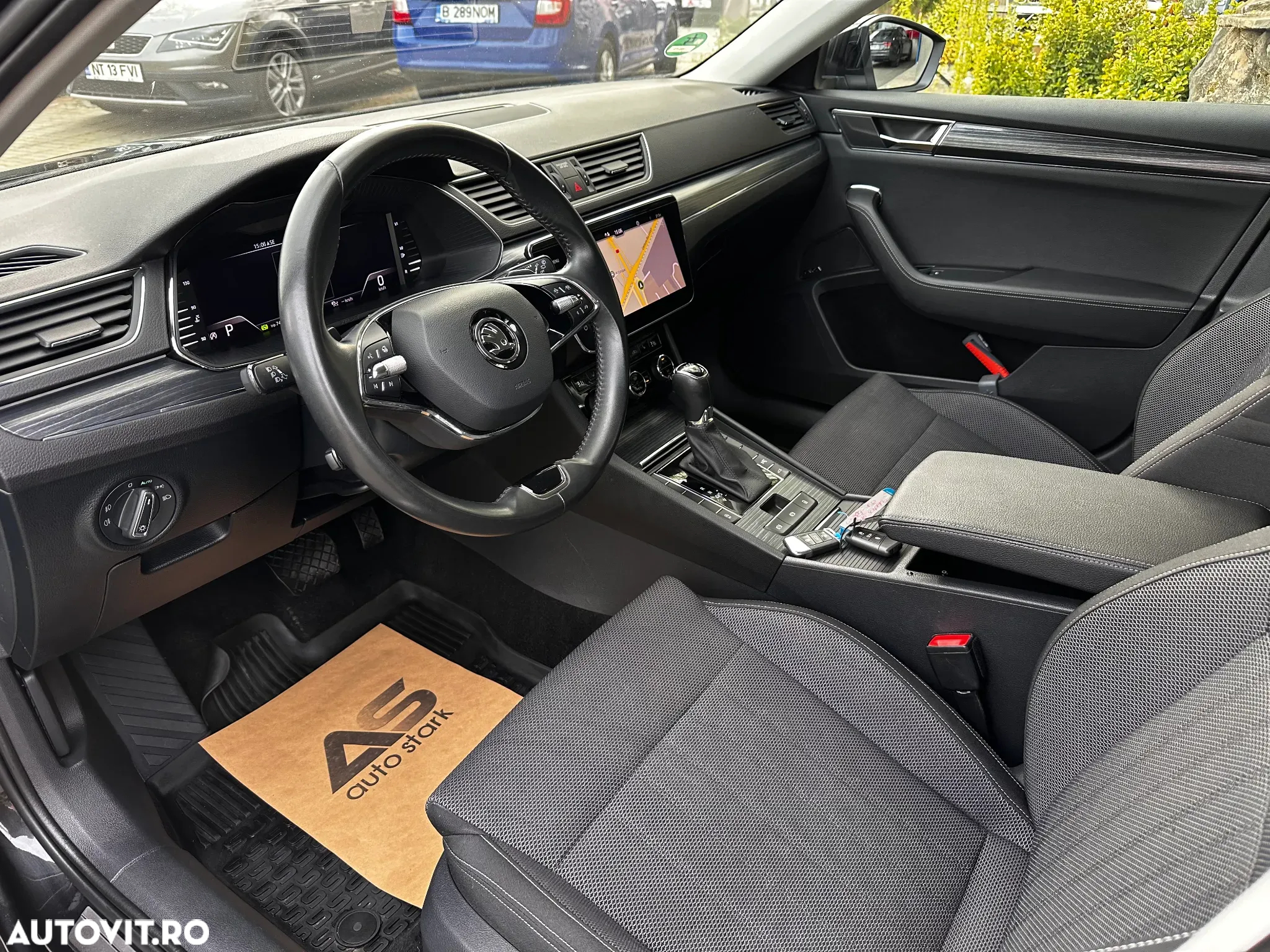 Skoda Superb Combi 1.5 TSI ACT DSG Style - 2