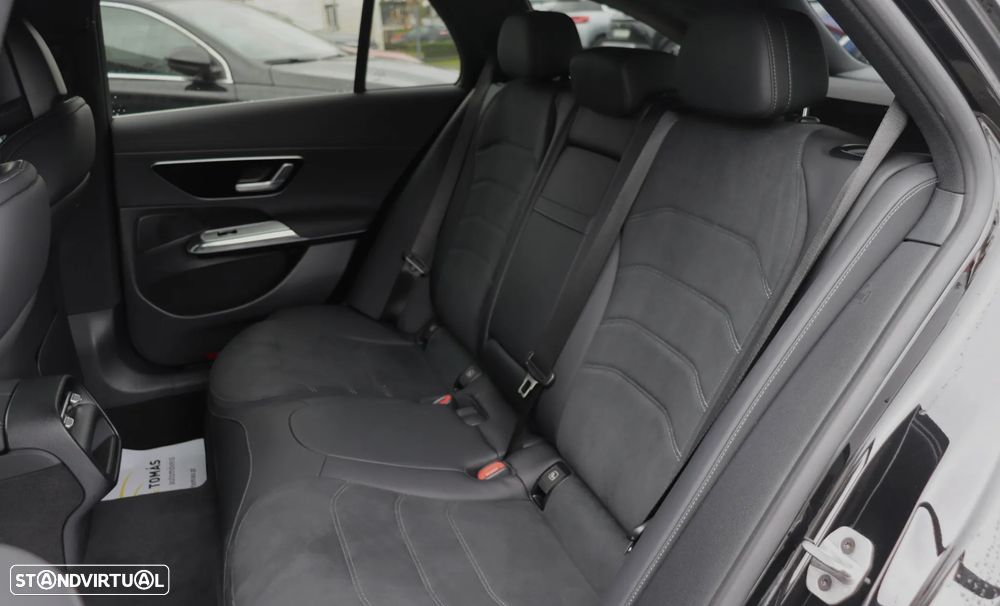 Mercedes-Benz E 300 de - 14