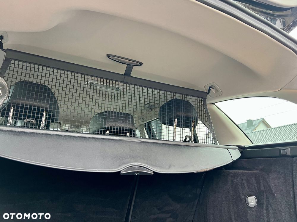 Mercedes-Benz Klasa C 180 Kompressor Automatik Avantgarde - 24