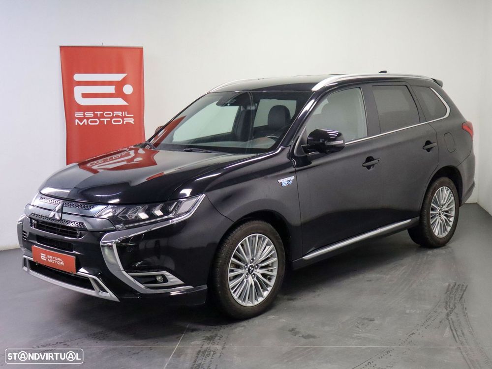 Mitsubishi Outlander 2.4 Instyle - 1
