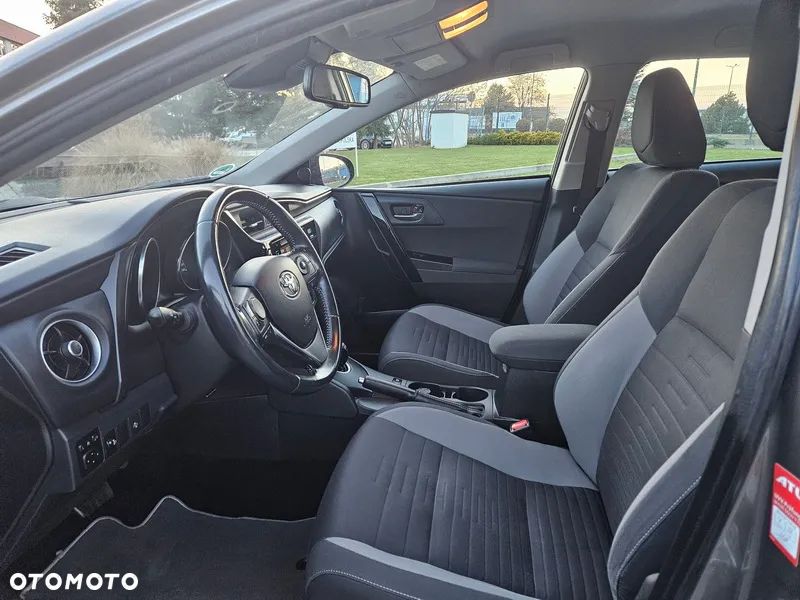 Toyota Auris - 26
