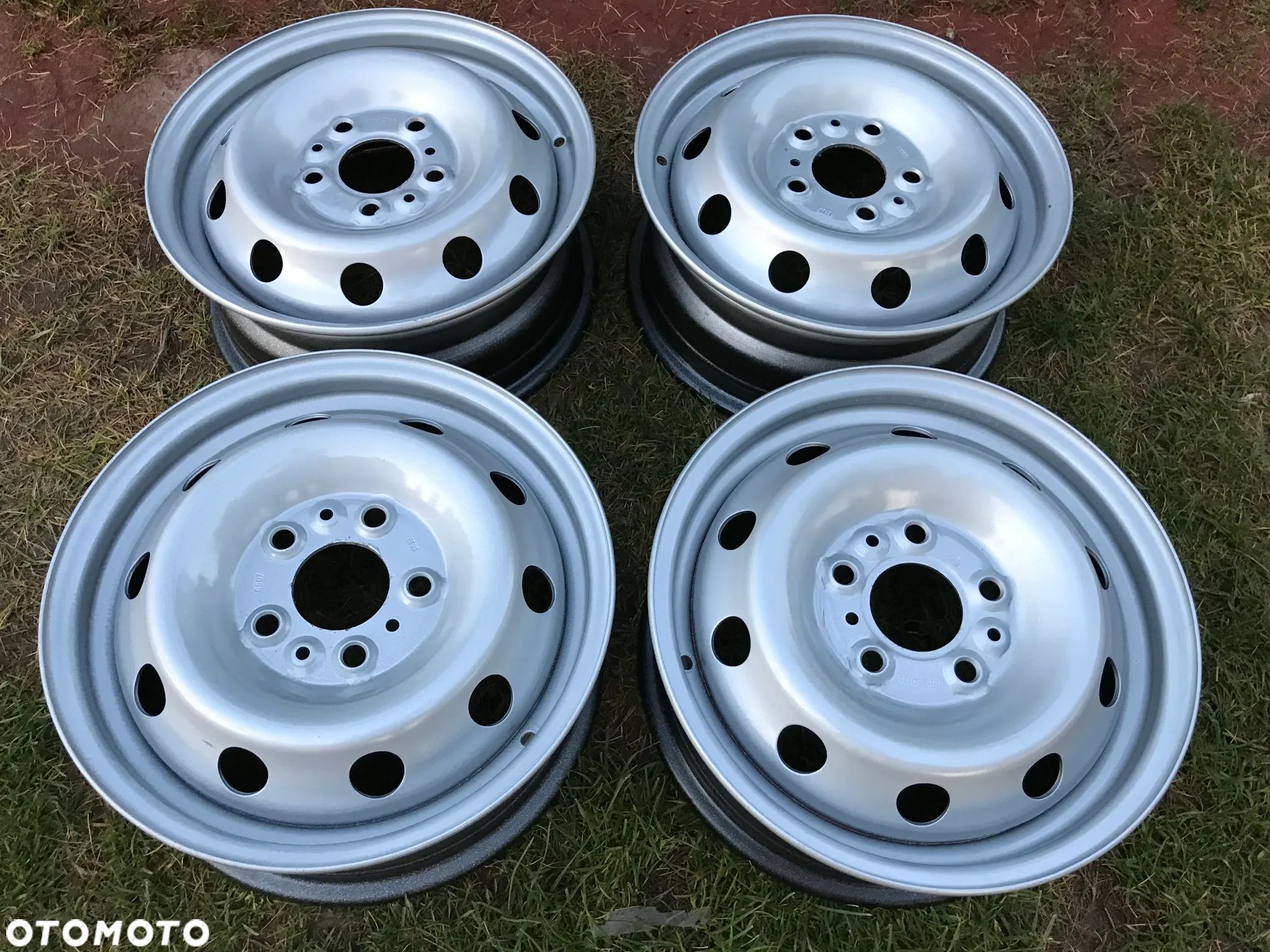 Felgi Ducato Boxer Jumper 06- 6x15 5x118 ET68 - 1