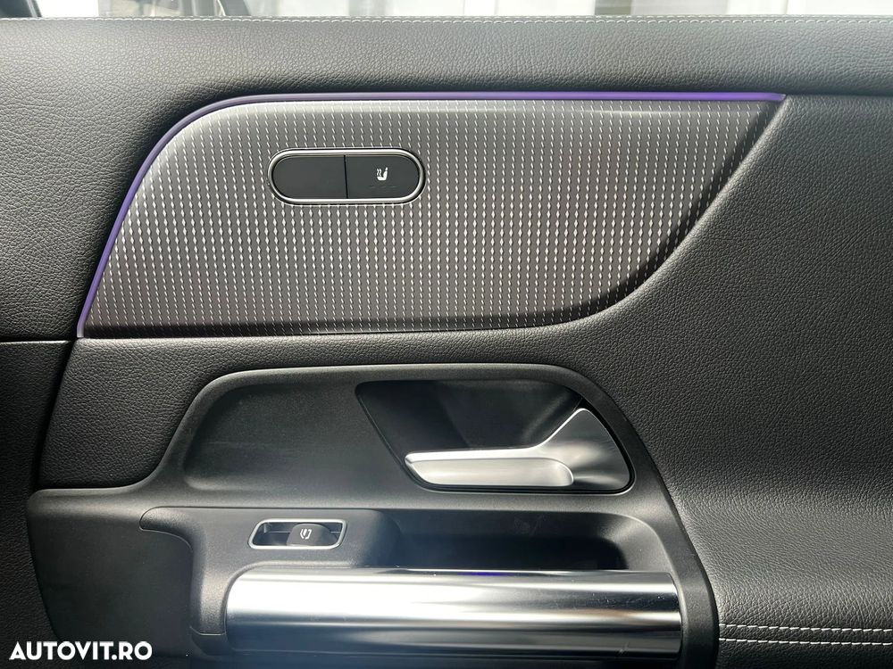 Mercedes-Benz GLA 200 d 8G-DCT - 16