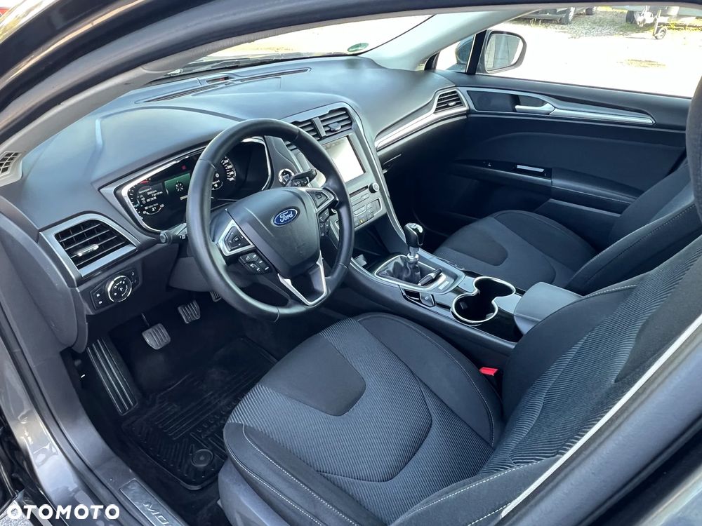 Ford Mondeo SW 2.0 TDCi S&S Trend - 14