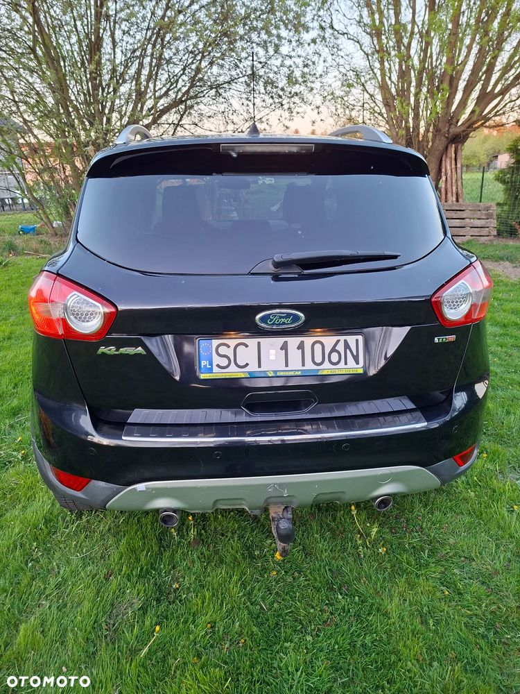 Ford Kuga 2.0 TDCi 4x4 Titanium - 11