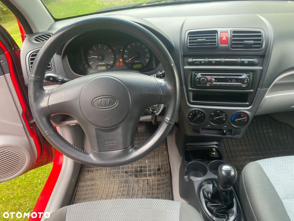 Kia Picanto - 5