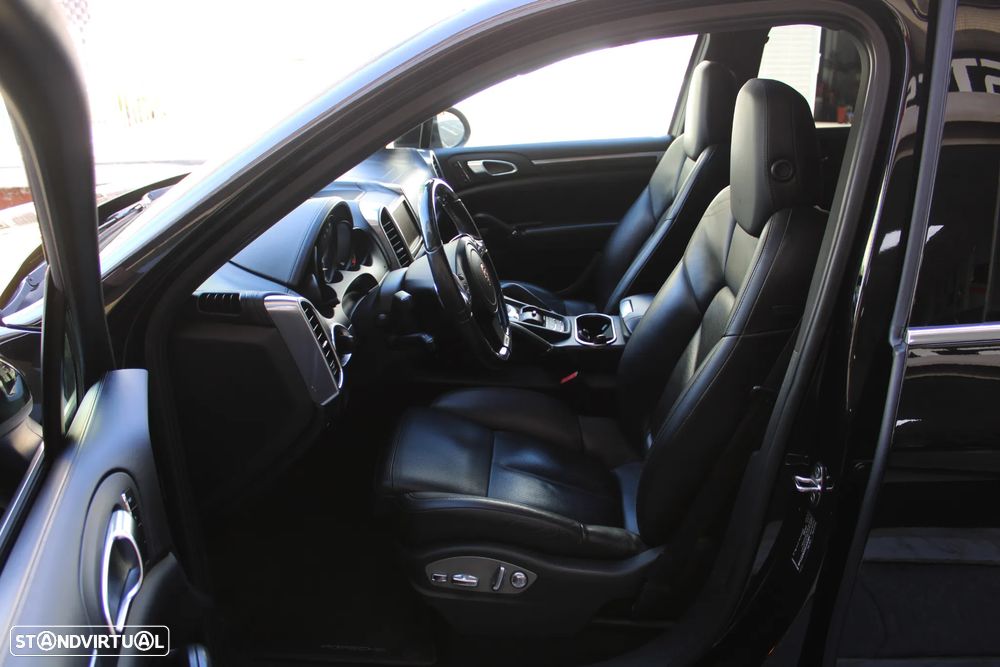 Porsche Cayenne 3.0 V6 - 7