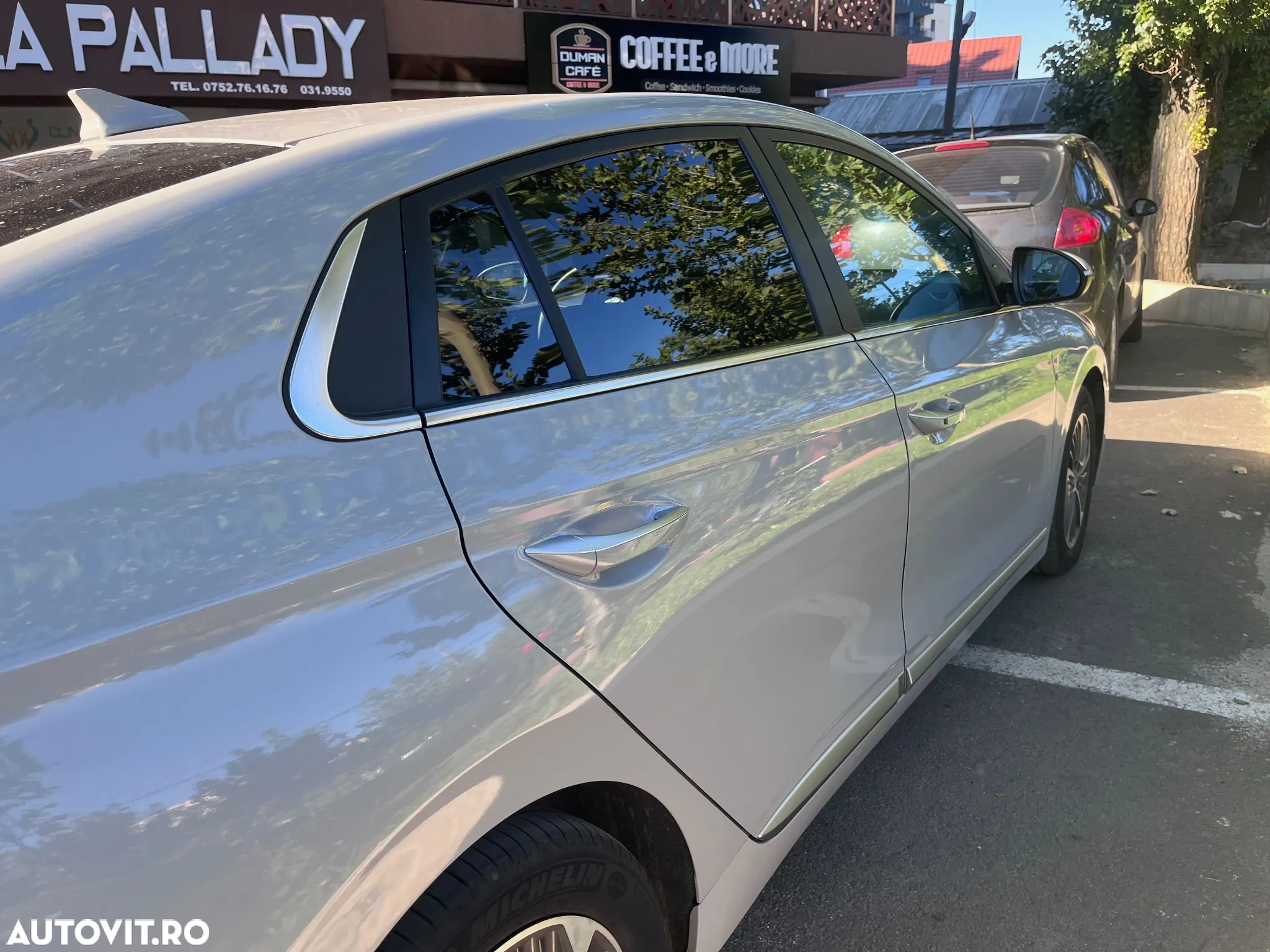 Hyundai IONIQ Plug-In Hybrid 1.6 141CP Exclusive - 9
