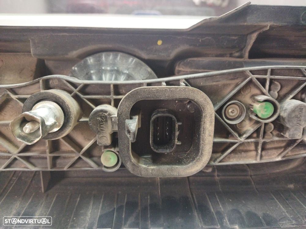 FAROLIM TRASEIRO ESQUERDO CITROEN JUMPER FURGÃO 2012 - - 1