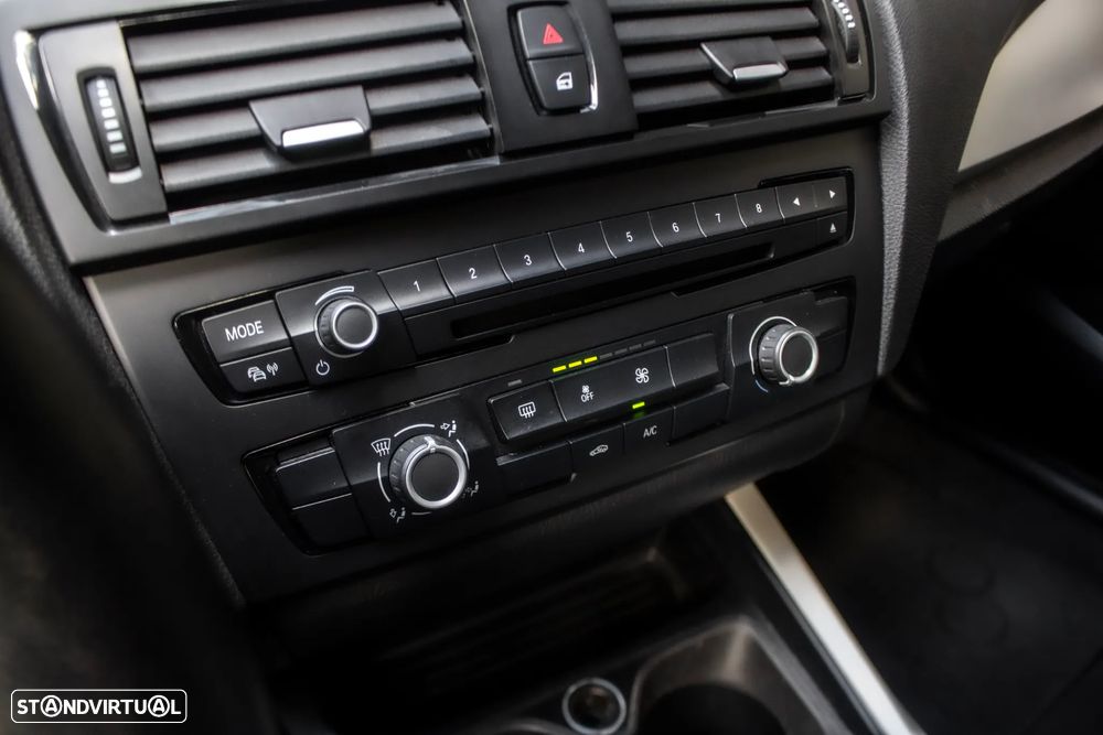 BMW 116 d EfficientDynamics Edition - 21