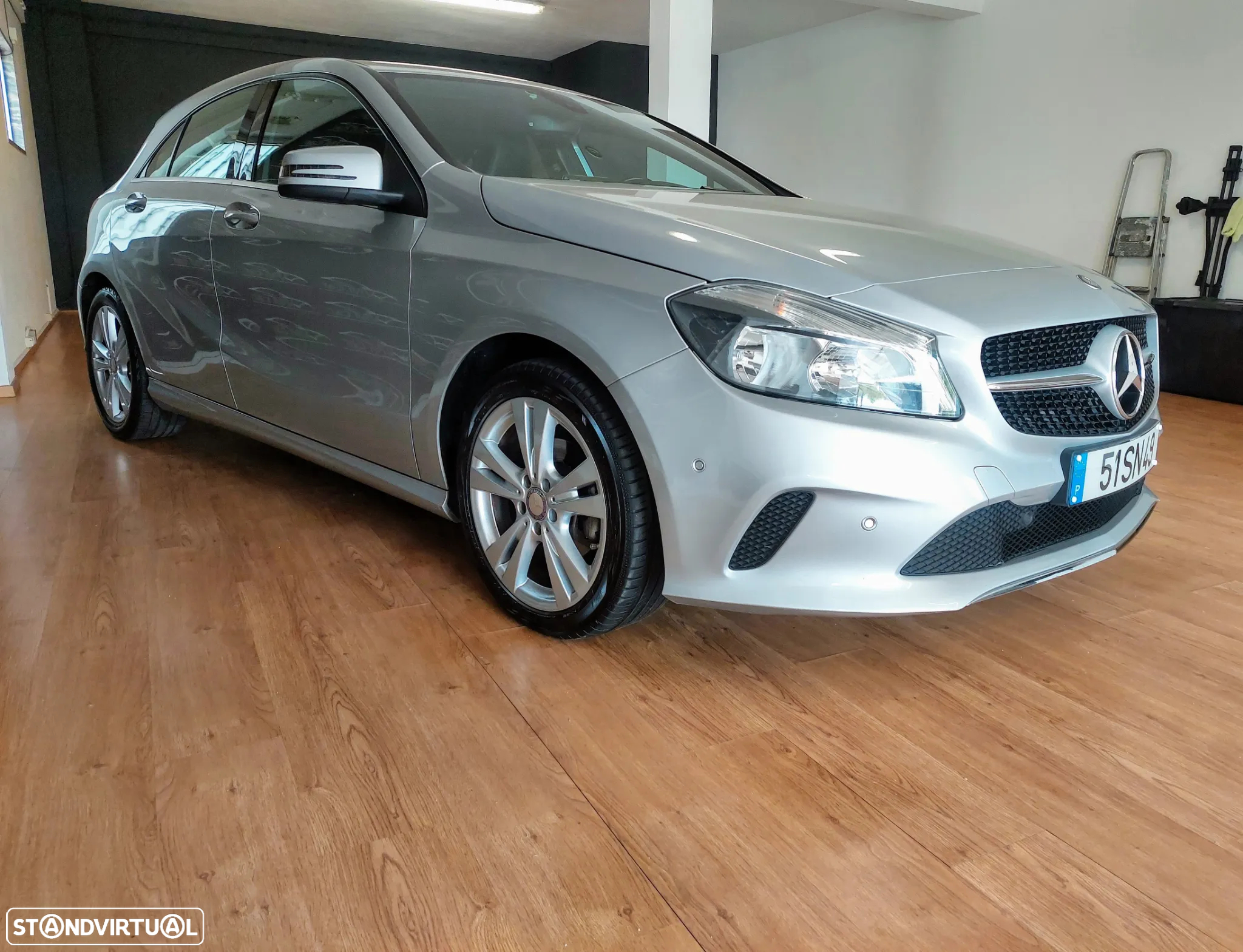 Mercedes-Benz A 180 d Urban Aut. - 18
