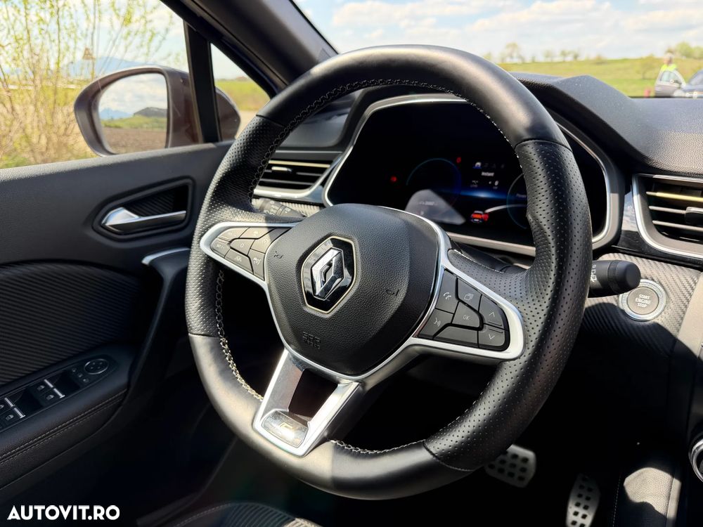 Renault Captur PHEV 160 Engineered - 22