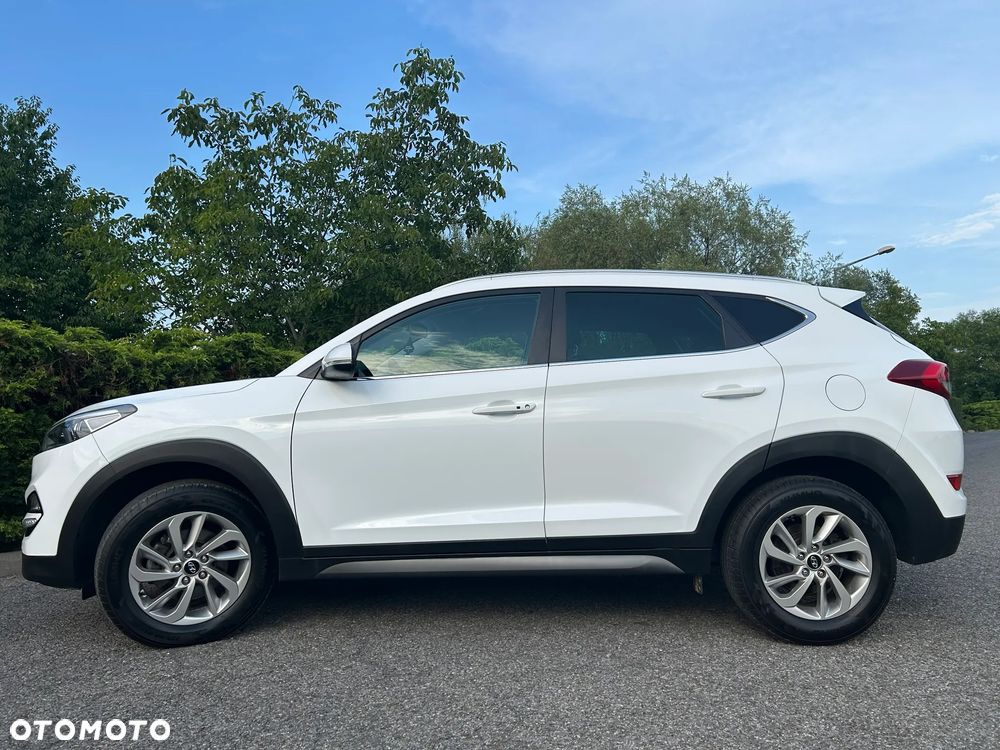 Hyundai Tucson - 2