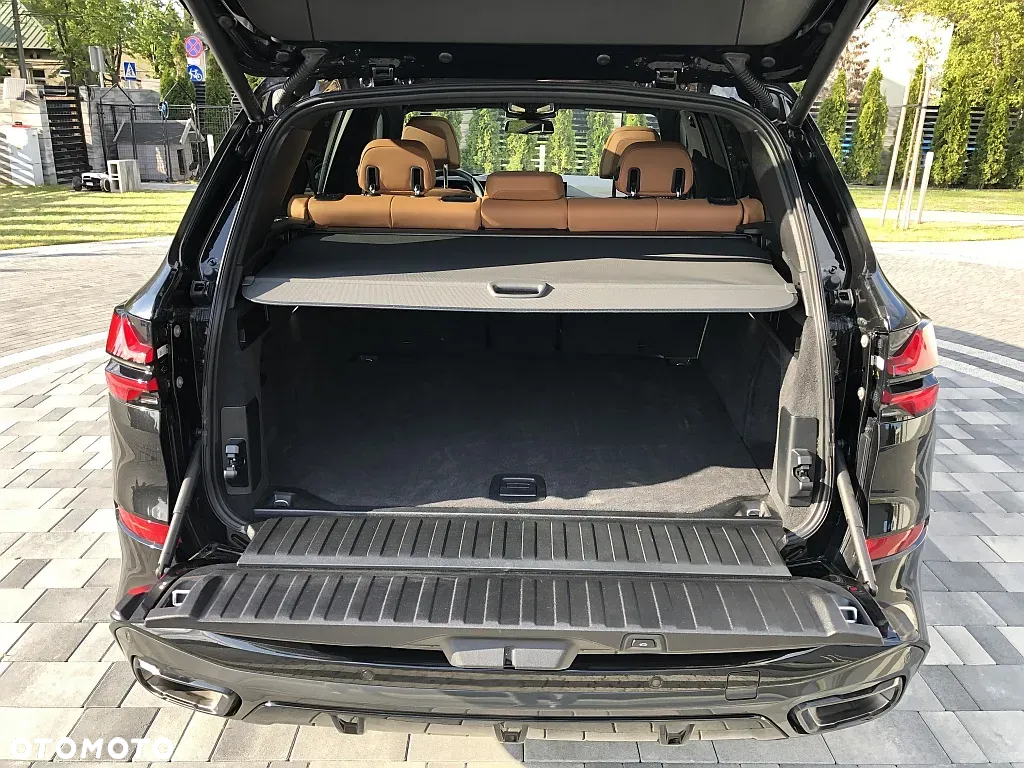 BMW X5 xDrive40i - 32
