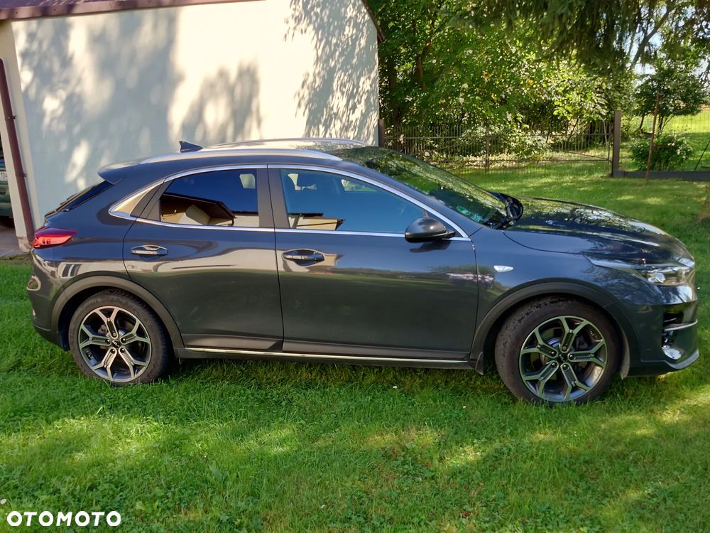 Kia XCeed 1.5 T-GDI M - 2