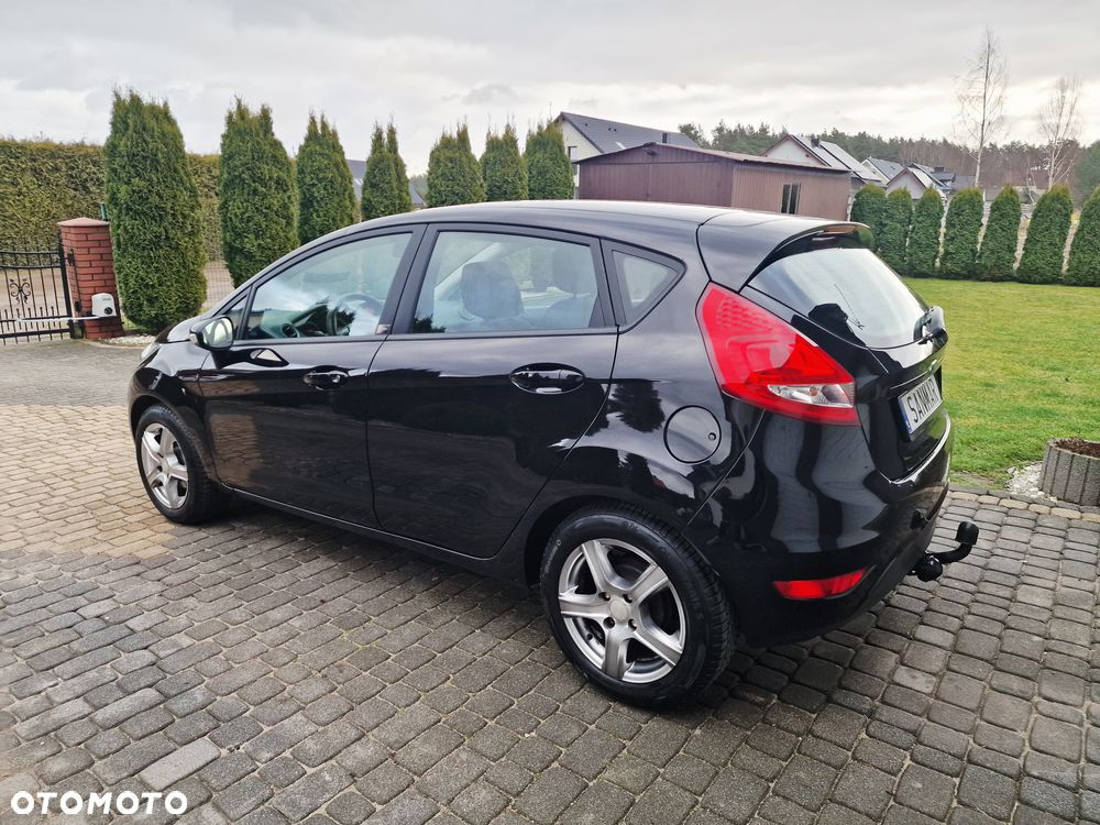 Ford Fiesta - 7