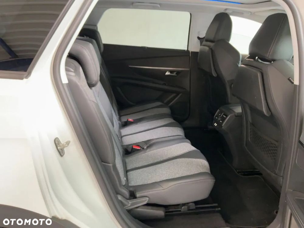 Peugeot 5008 1.6 BlueHDI Allure S&S EAT6 - 14